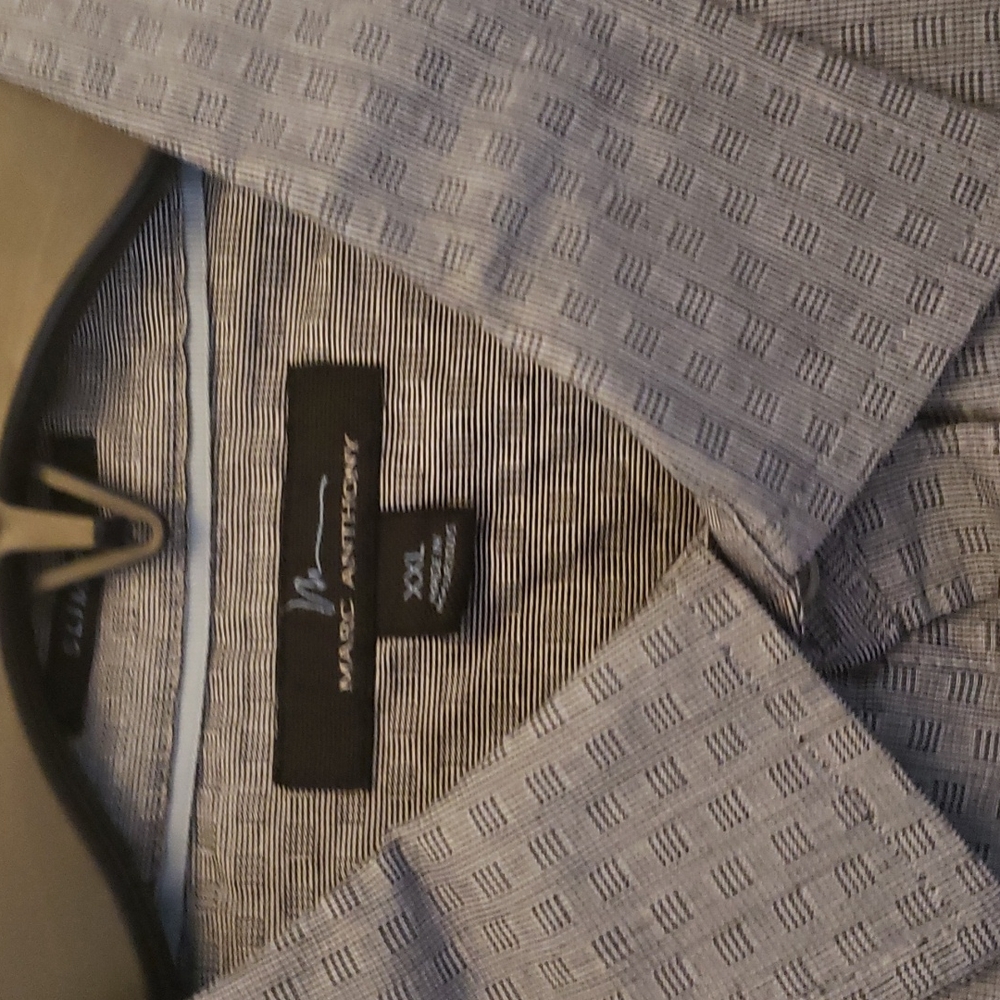 Long sleeve dress shirt